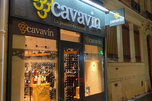 rendez-vous chez CAVAVIN, vos cavistes vous accueillent !